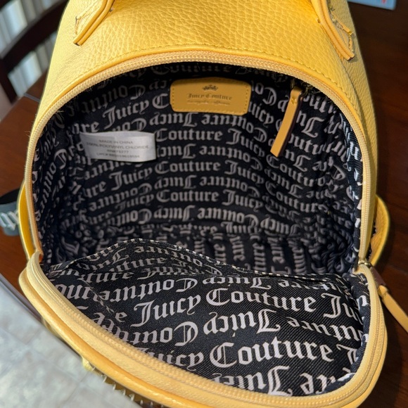 Juicy 💛 Backpack - Picture 9 of 10